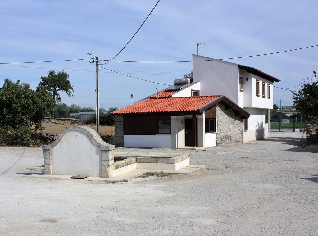 Villa Casa Do Ferrador Mirandela Exterior foto