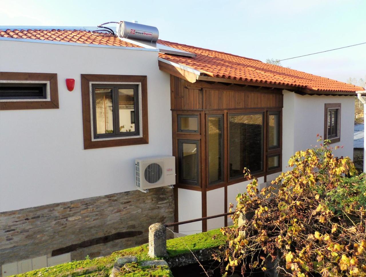 Villa Casa Do Ferrador Mirandela Exterior foto